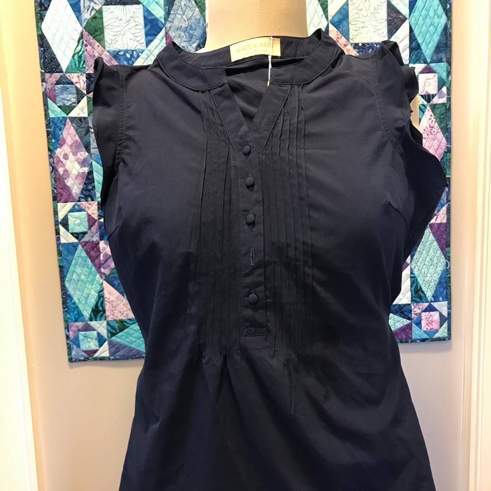 Cute ruffle sleeve Navy top